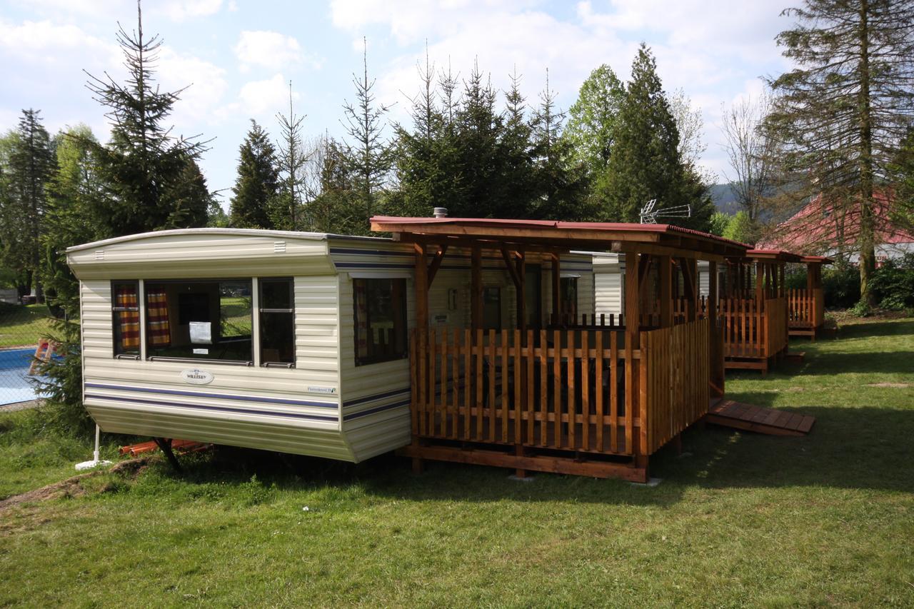 Mobilheim Kemp Rožnov pod Radhoštěm Esterno foto